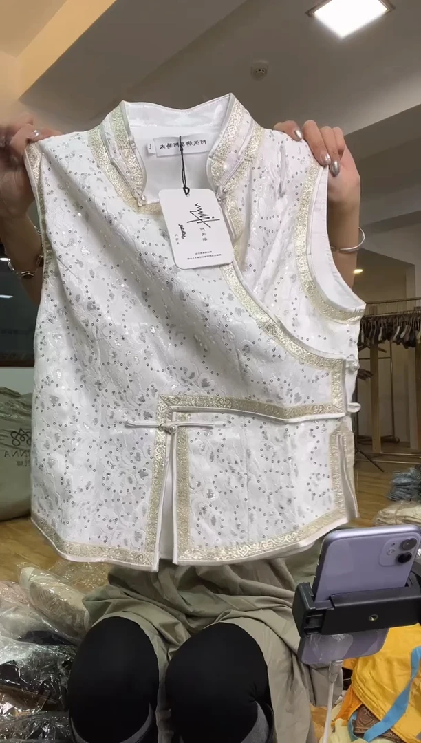 马甲 L 115斤以里