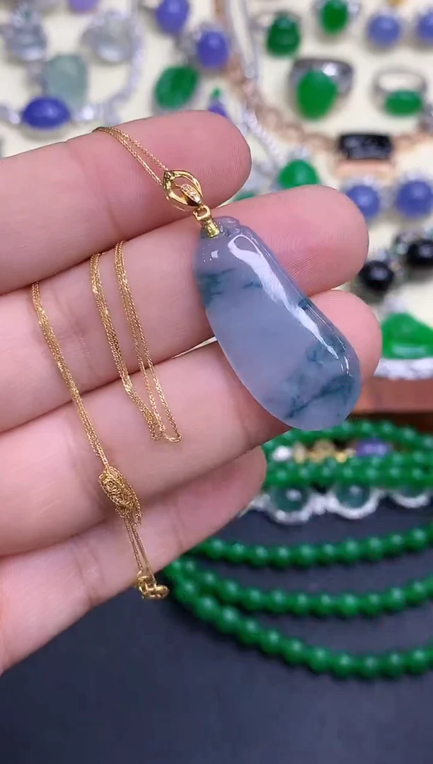 颈饰18K金镶嵌翡翠311-中国好珍宝