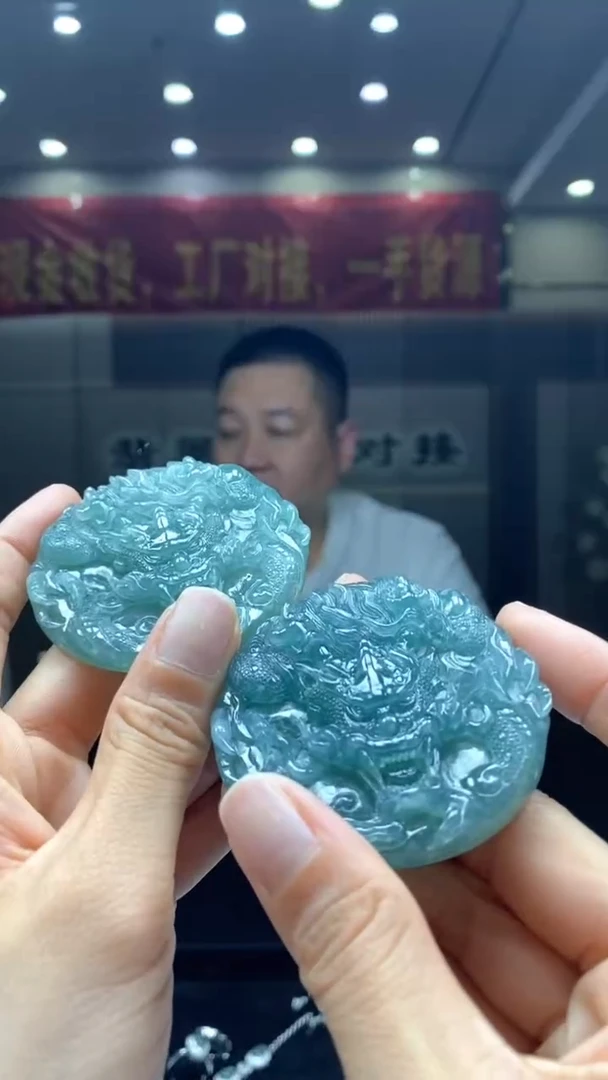 【闪购商品】定制翡翠未镶嵌多样性发货【只发一件】 *s33