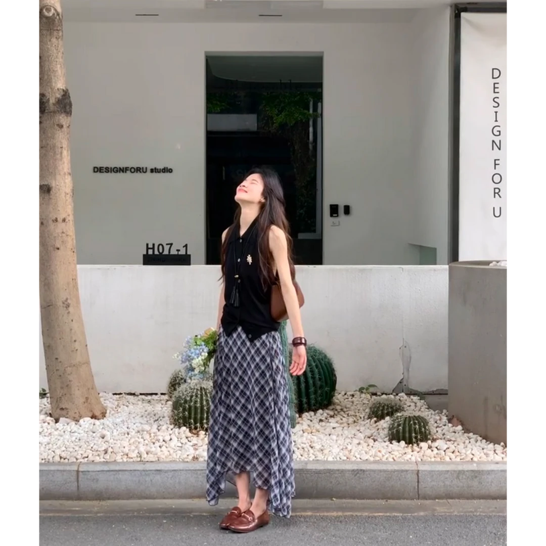 MARIE.COCO法式POLO领无袖开衫上衣复古格纹高腰半身裙两件套装