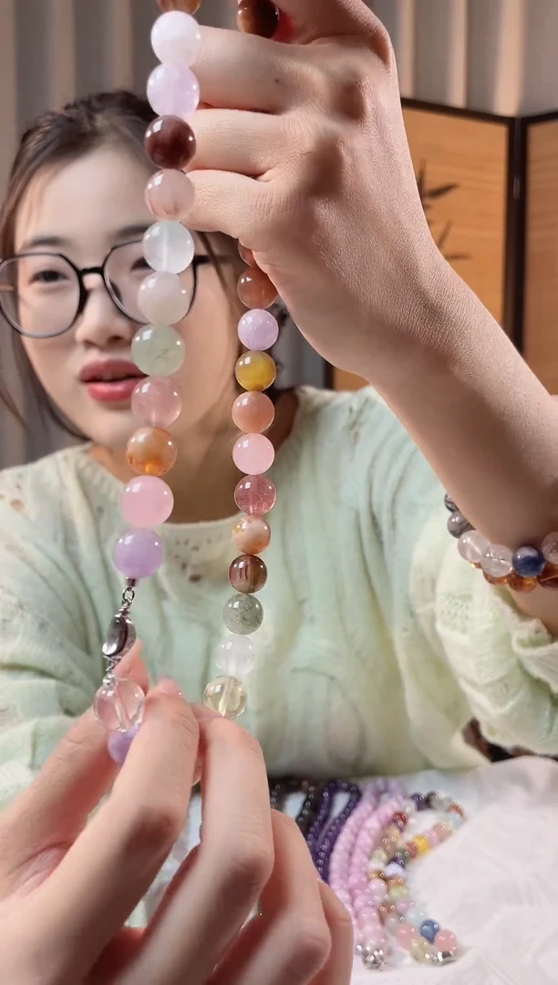 无无卡12韦雪同款兔毛项链