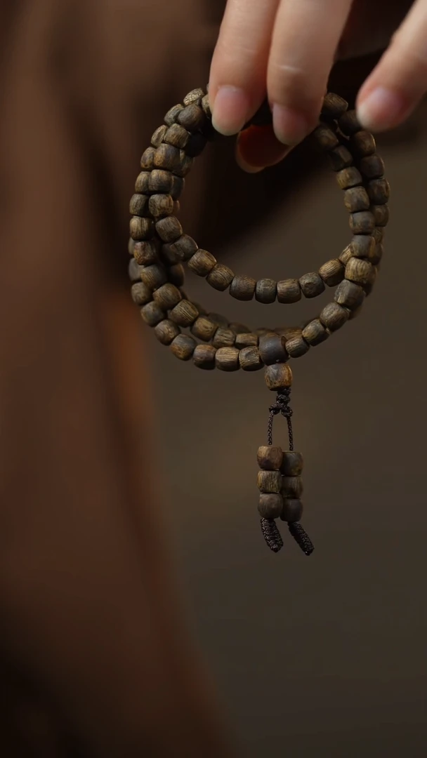 【闪购商品】沉香手串沉水浮天然绿奇多圈随型