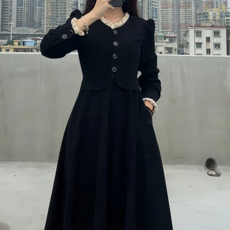 早秋蕾丝边法式收腰显瘦连衣裙优雅风收腰连衣裙长袖时尚风小黑裙