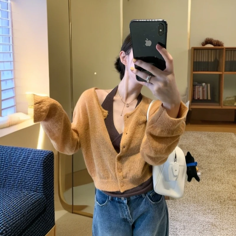 正品温柔气质针织马海毛开衫+挂脖吊带女简约单排扣新款毛衣春秋