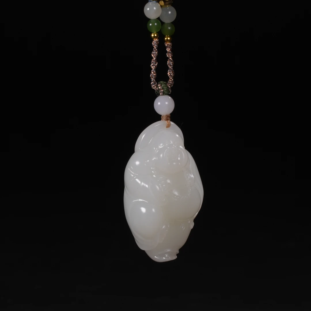 lot37和田玉羊脂立体佛公挂件/保利拍卖