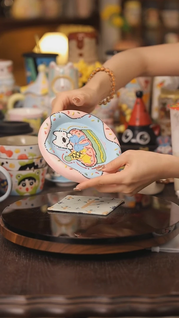 摆件景德镇釉下彩绘设计师款式陶瓷