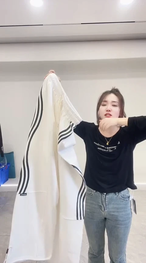 锦纶闪电购精品女装87S