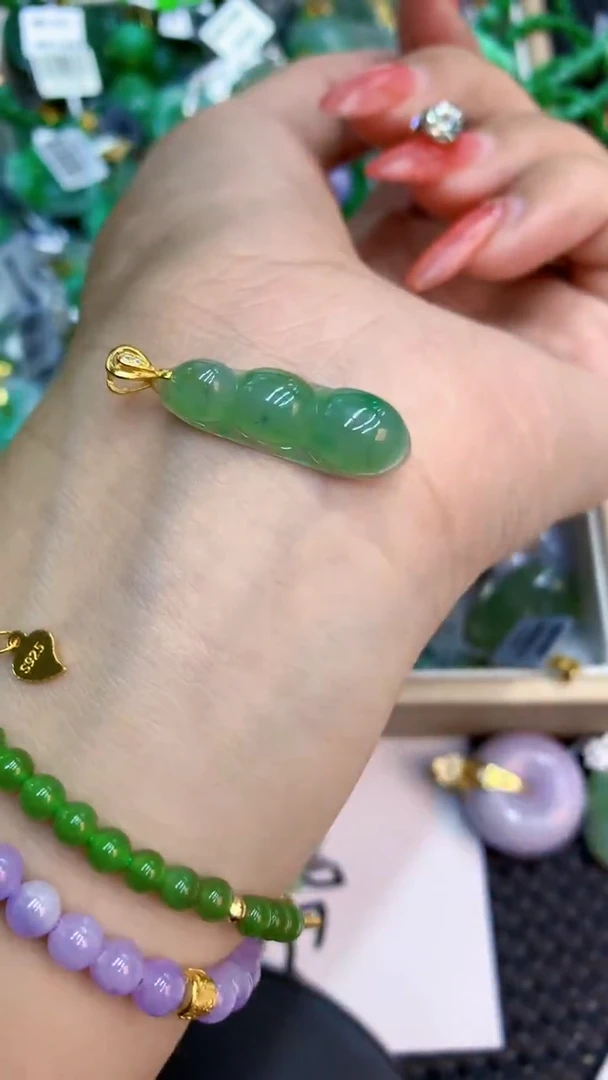 颈饰未镶嵌翡翠11