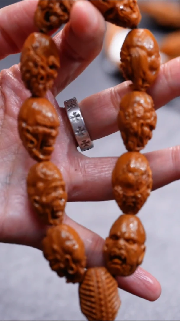 【闪购商品】橄榄核吊坠橄榄核