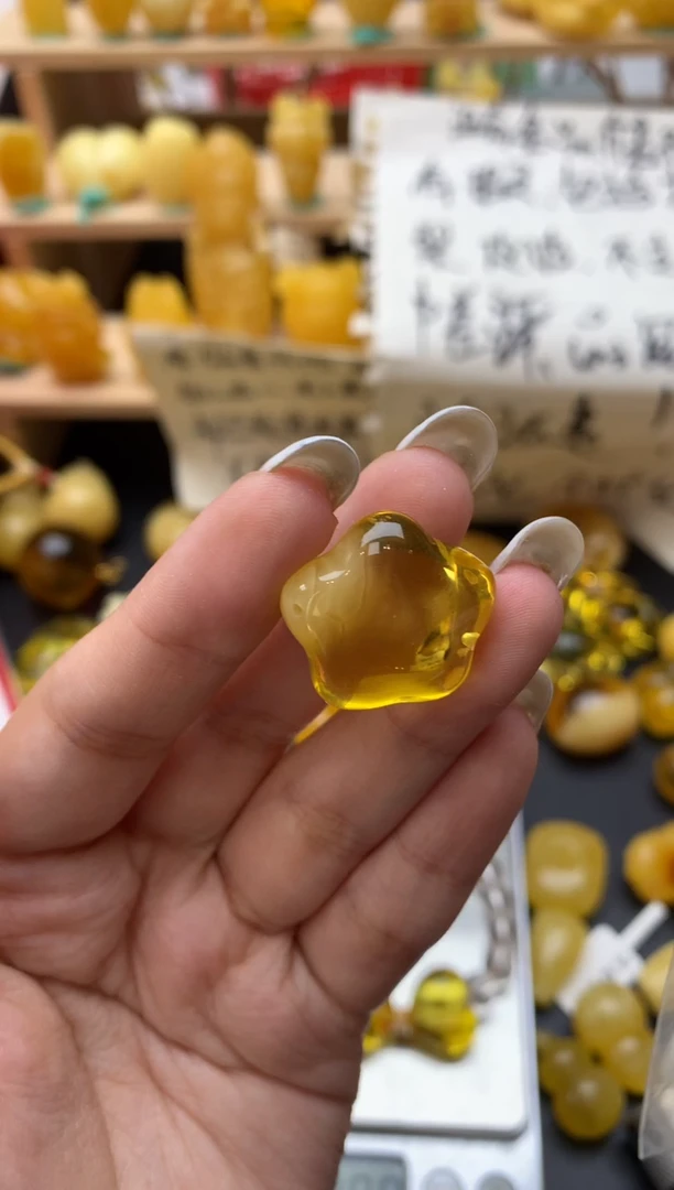 琥珀未镶嵌珠宝奇石049琥珀蜜蜡微瑕