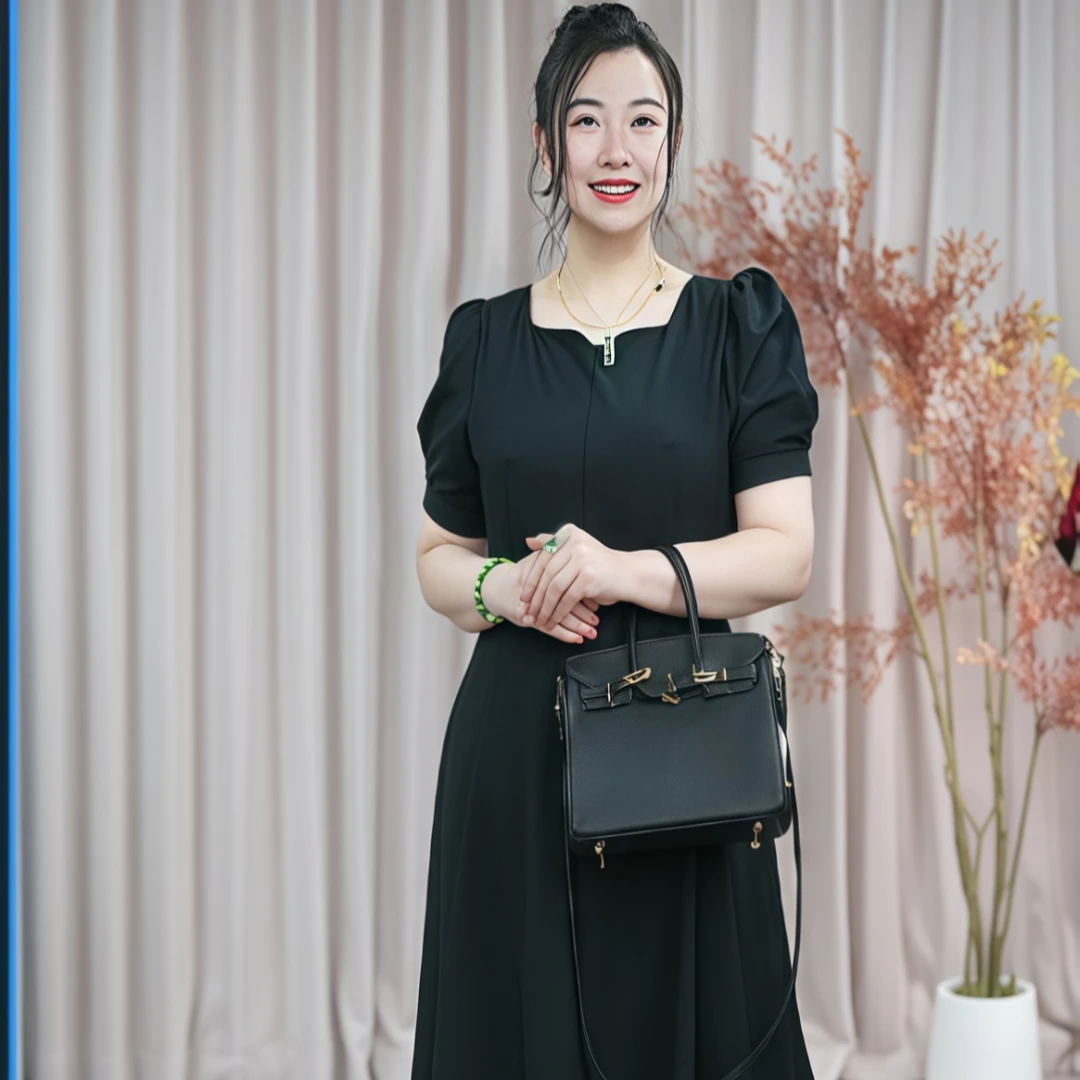 烁之悦时尚赫本风气质高级感复古显瘦连衣裙女夏季法式小黑裙