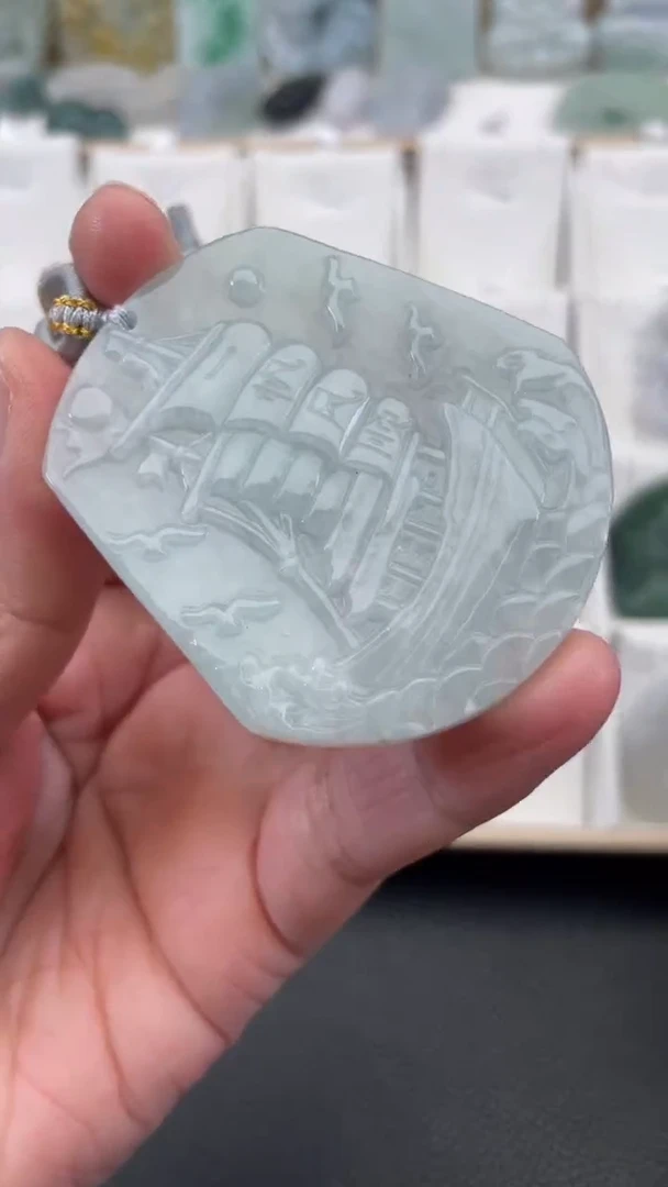 颈饰未镶嵌翡翠天然缅甸翡翠A货430