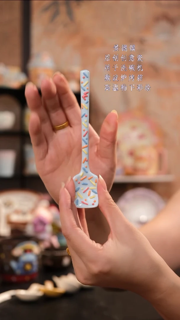 摆件景德镇手工手绘设计师款