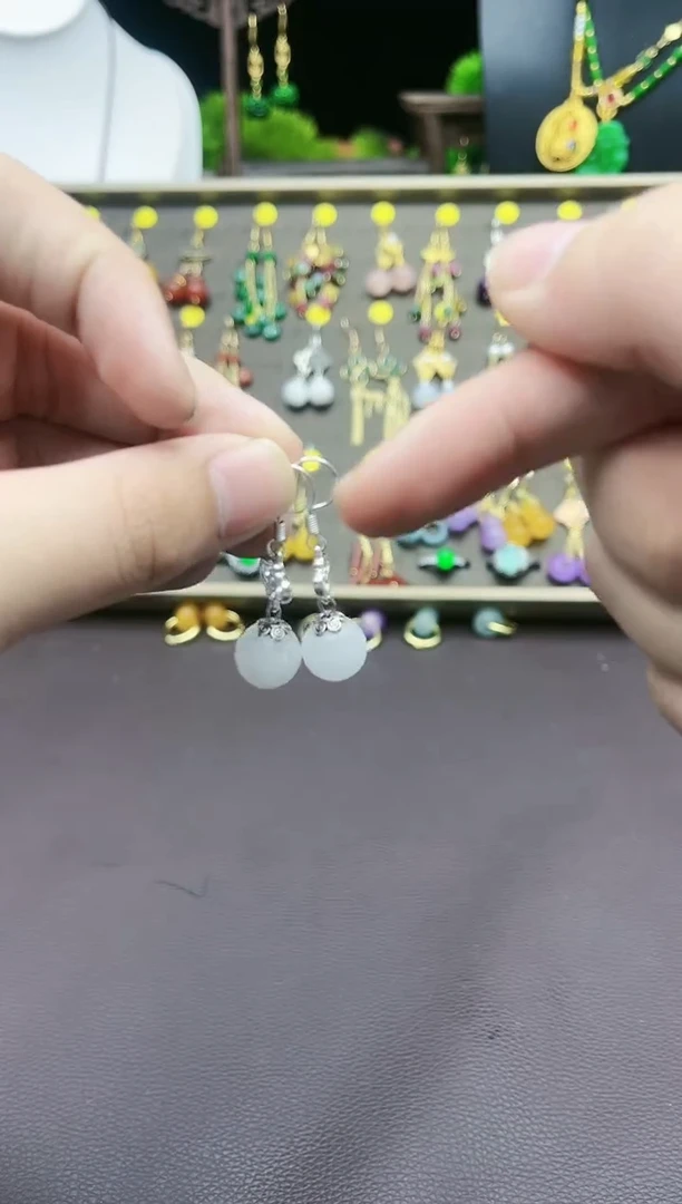 【闪购商品】玛瑙/玉髓耳钉银S925镶嵌101000