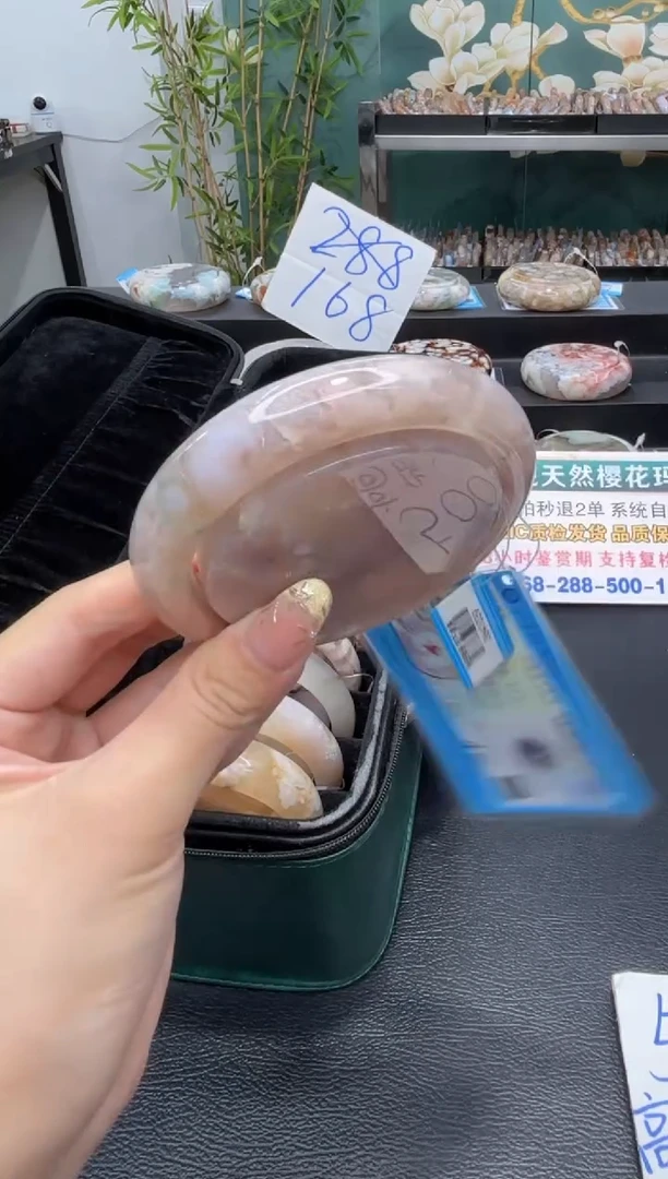 未镶嵌手镯石英质玉C107(66圈赠送镯心)