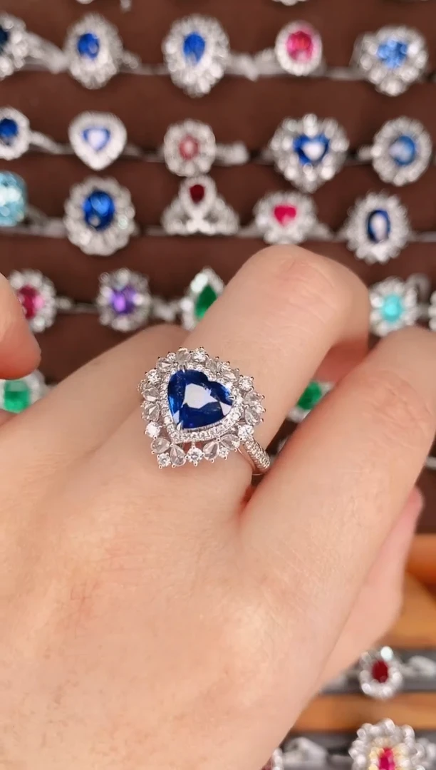 【闪购商品】蓝宝石18K金戒指18K金镶嵌1.53克拉