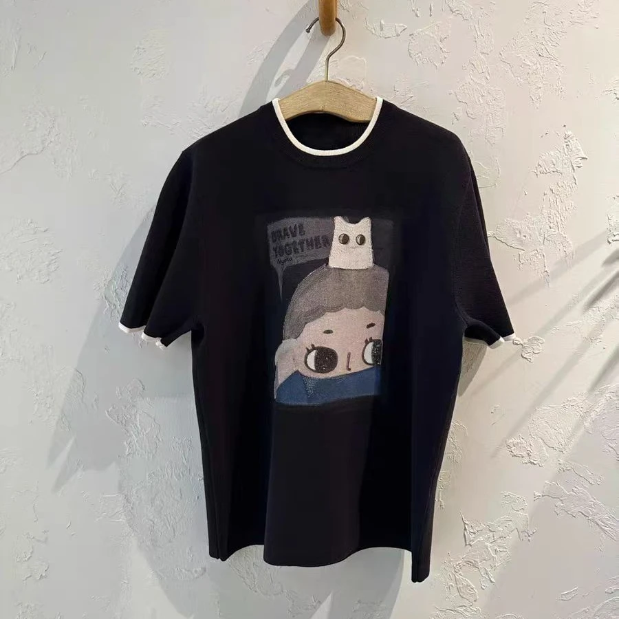 女士大眼睛短袖