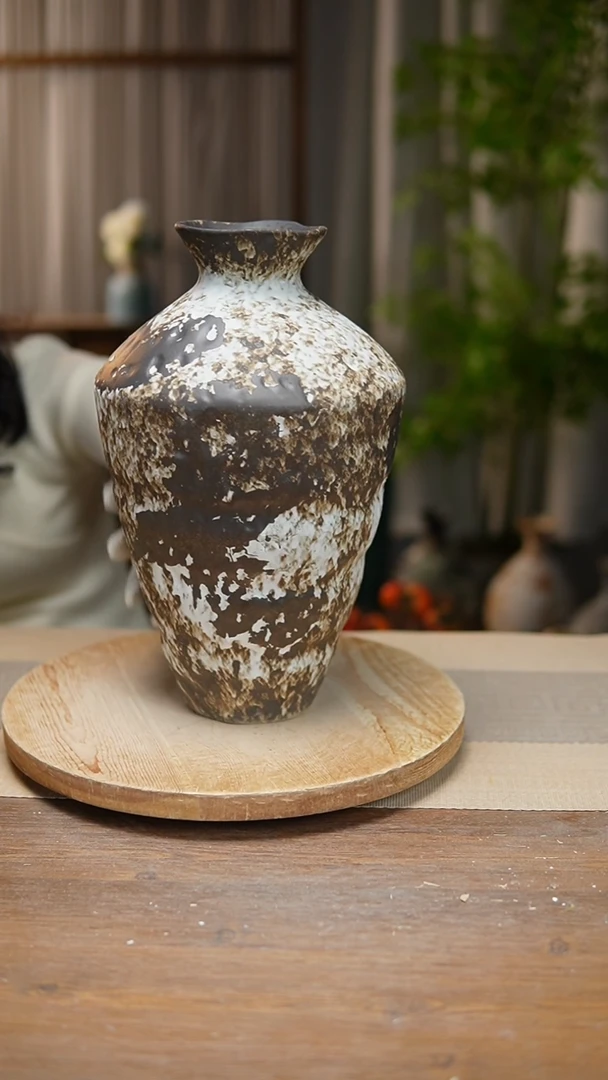 【闪购商品】陶瓷花器诧寂黑高脚