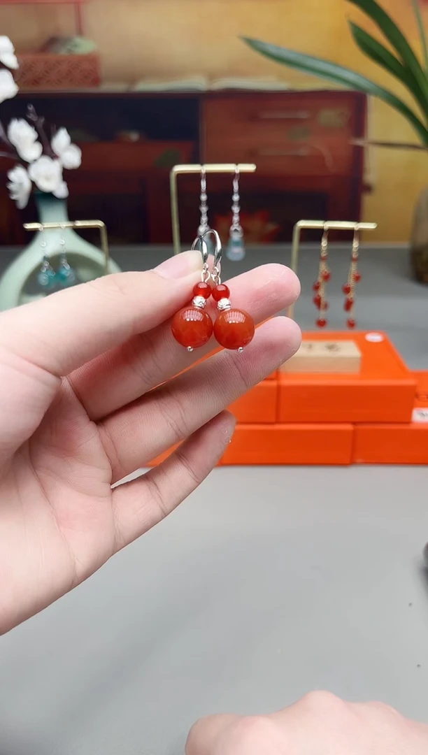 未镶嵌耳钉玛瑙/玉髓红玛瑙双连珠