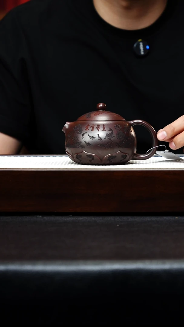 茶壶紫砂宜兴紫砂 莲花西施 铁血红砂 胡鸣凤 h122
