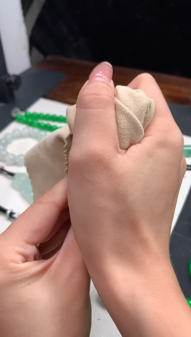 未镶嵌挂件翡翠松**布无美颜无滤镜7天无理由