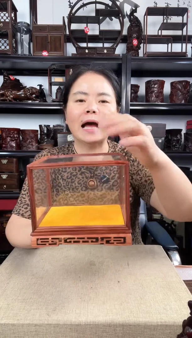 木新玻璃罩老李红木工艺品