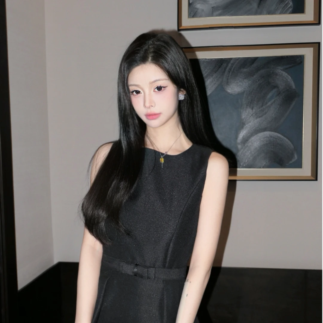 【缪斯女神瑶】法式收腰复古赫本裙无袖背心裙高级设计感中长连衣裙