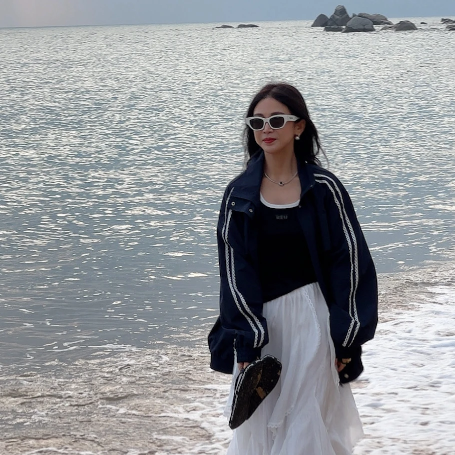 LYXZ x 大小与【旅途】春季新款小众肩袖蕾丝条夹克式短外套76119