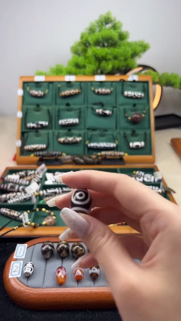 玛瑙/玉髓（覆膜）颈饰未镶嵌90（微瑕随机发货）