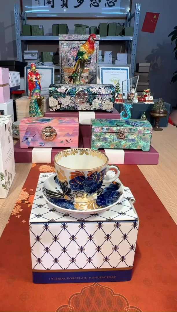 【闪购商品】杯190俄皇金色花园小杯碟