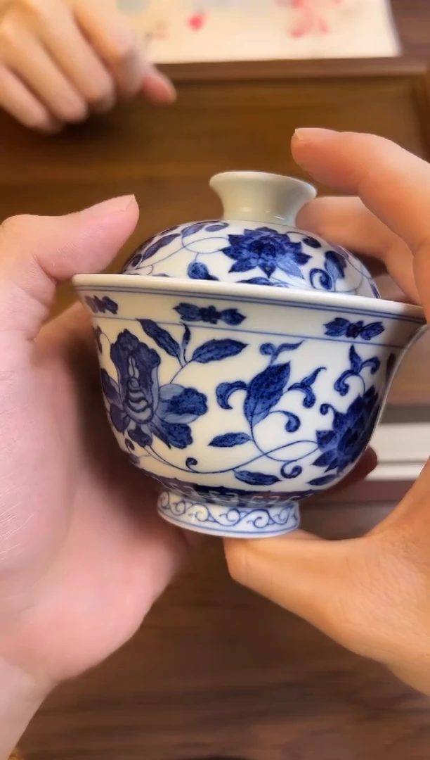 问青坊纯手工手绘青花缠枝花卉柴窑二才盖碗