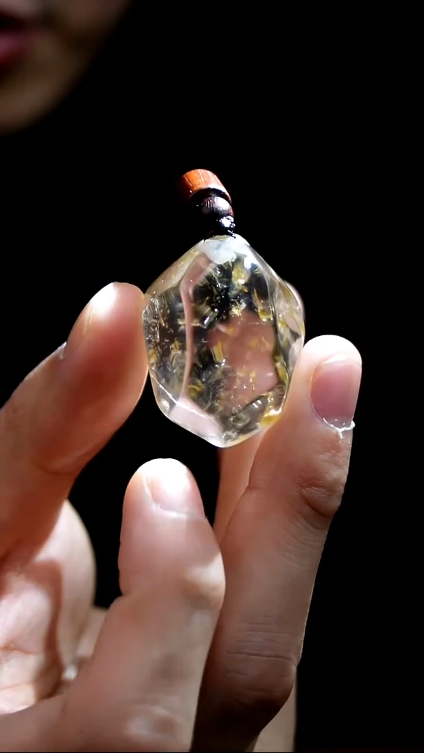 吊坠(赠链)未镶嵌水晶水晶