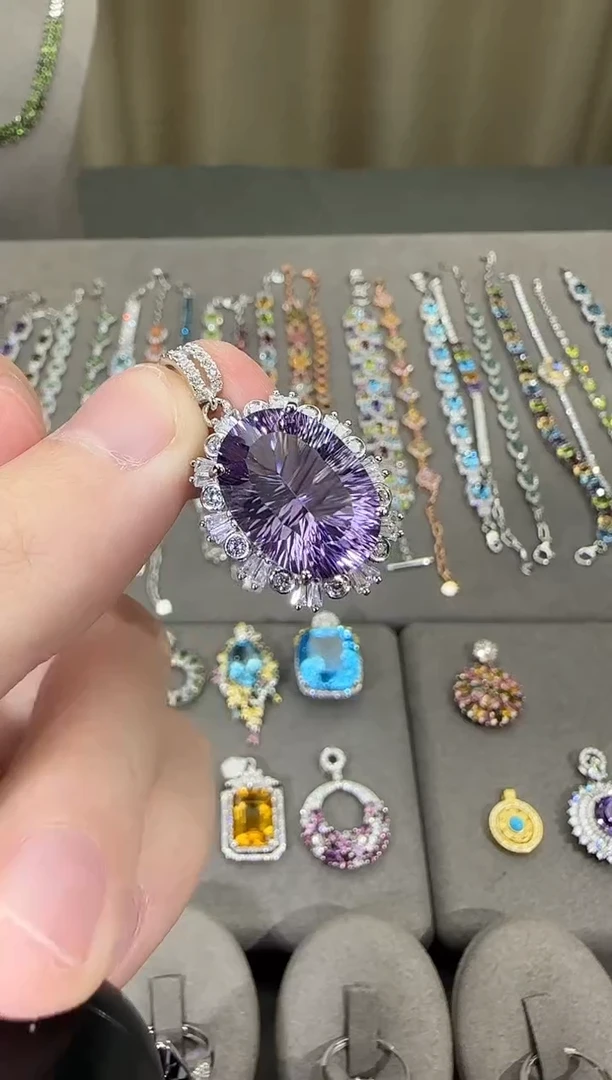 颈饰银S925镶嵌紫晶13*18mm吊坠设计款