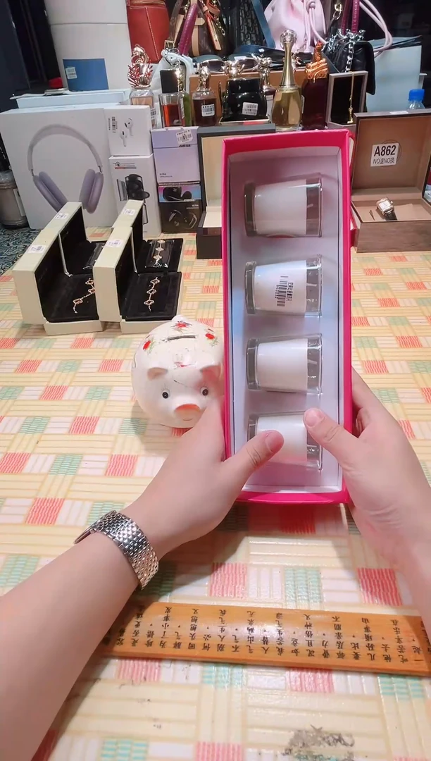 瓷片瓷器 库房到期 全部地板价@@1