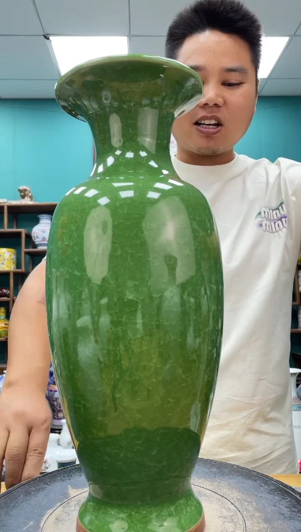 摆件祖母绿陶瓷摆件