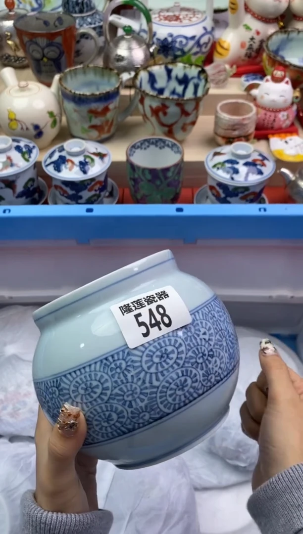 【闪购商品】瓷片隆莲瓷器欢迎大家