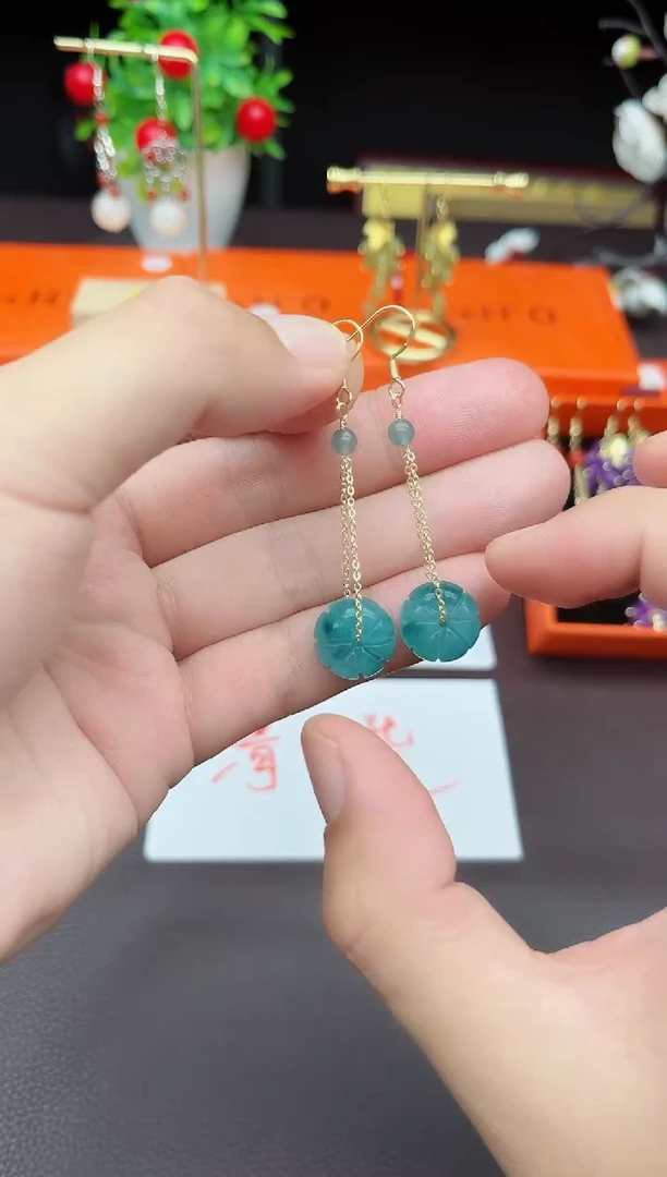 石英质玉（天山翠）银S925镶嵌耳饰105000