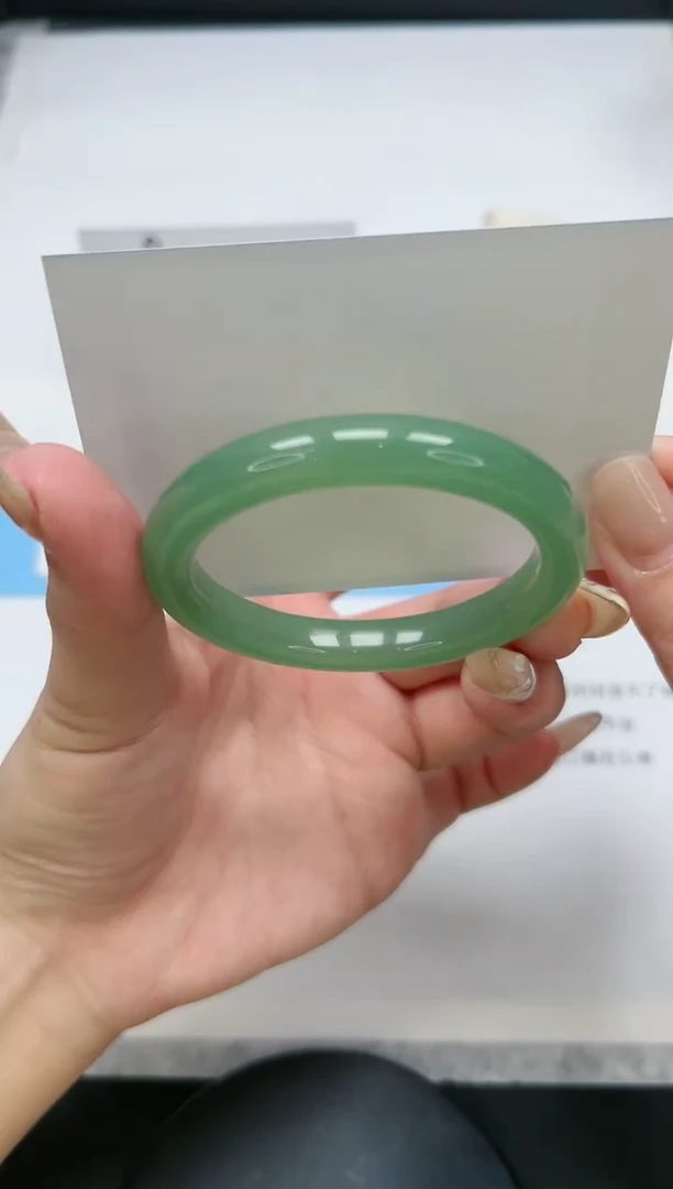 【闪购商品】石英质玉手镯未镶嵌21/东陵51.4