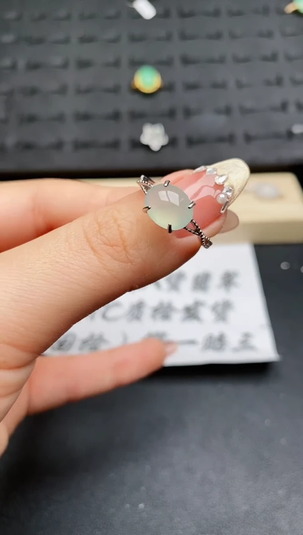 【闪购商品】翡翠戒指银S925镶嵌.............