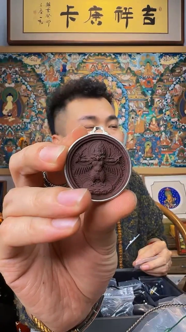 【闪购商品】装裱画大鹏鸟-与实务略有差异介意者勿拍