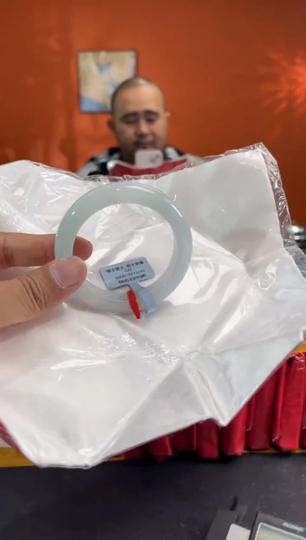 未镶嵌手镯翡翠3 54