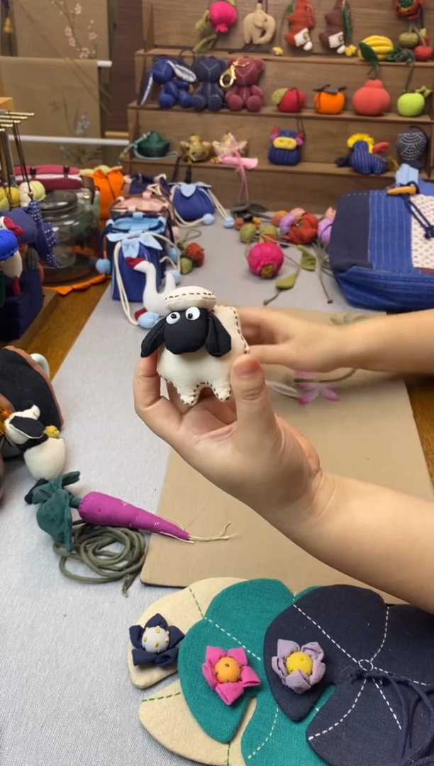 布艺小羊（米色黑脸羊）