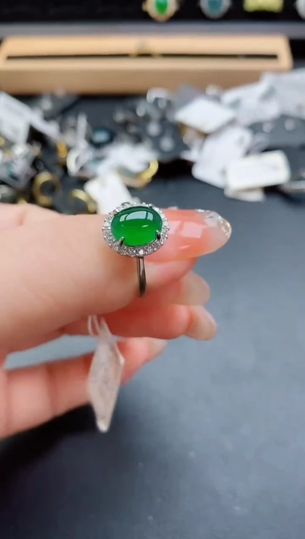 银S925镶嵌戒指翡翠1