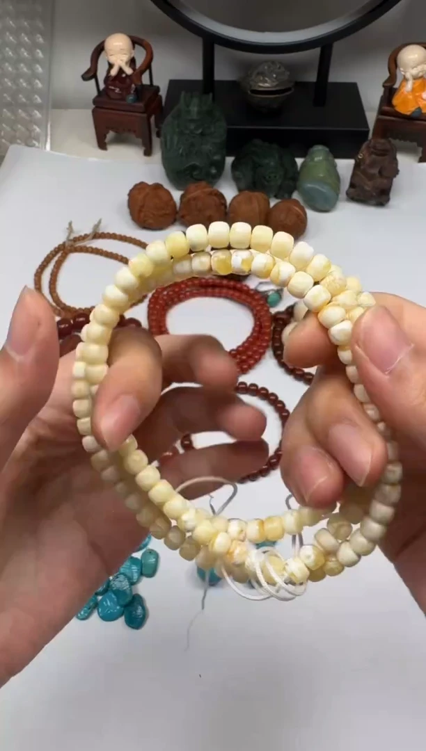 蜜蜡颈饰未镶嵌臻**J蜜蜡 颈饰