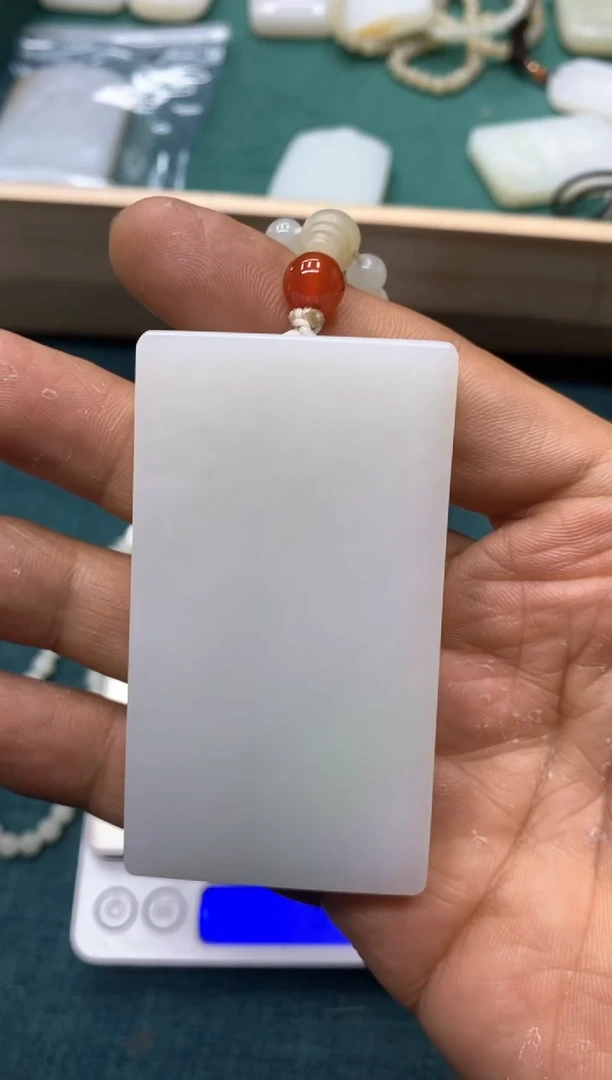 【闪购商品】定制和田玉精品挂件