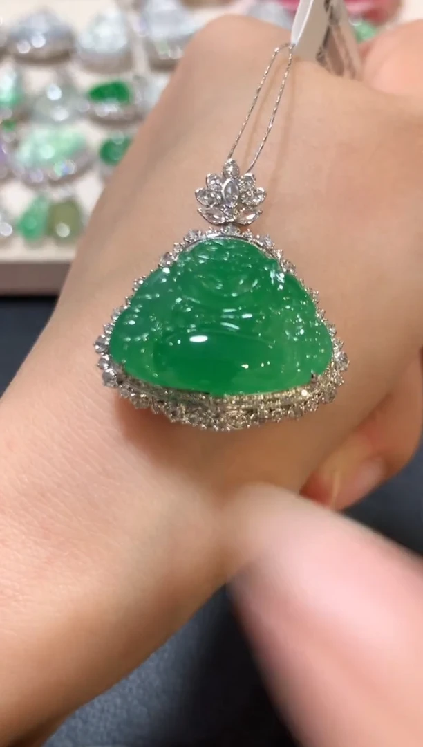 吊坠(不含链)18K金镶嵌翡翠n233