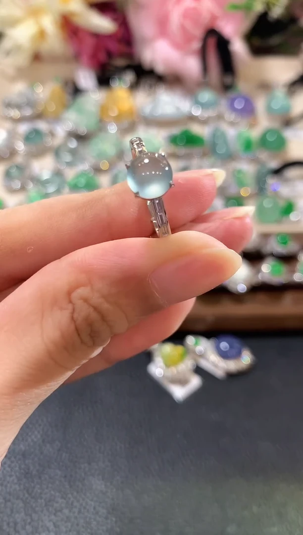 18K金镶嵌戒指翡翠n12