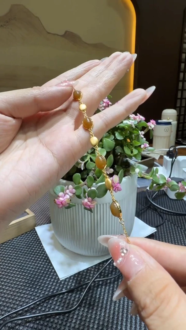 颈饰未镶嵌和田玉手链