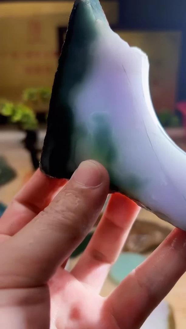 翡翠挂件未镶嵌A货张麦9467