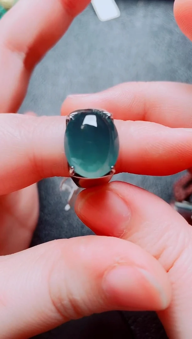 银S925镶嵌戒指翡翠1111